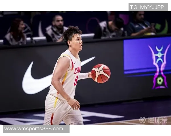 攻防兼备的莫布里全能表现助球队大胜15分11篮板5助攻3盖帽正负值高达27