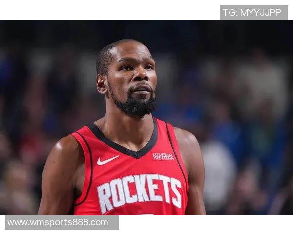 杜兰特谈末节表现强调团队合作与减压的重要性